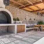 Odissos - Private Paradise With 2 Infinity Pools & Sea Access 빌라