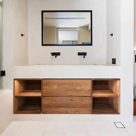 Odissos - Private Paradise With 2 Infinity Pools & Sea Access Villa *