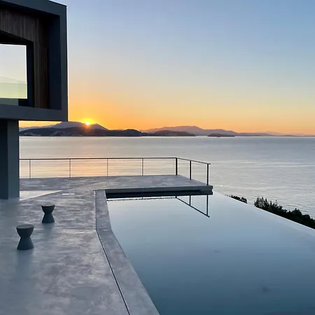 Odissos - Private Paradise With 2 Infinity Pools & Sea Access Луксозна вила *