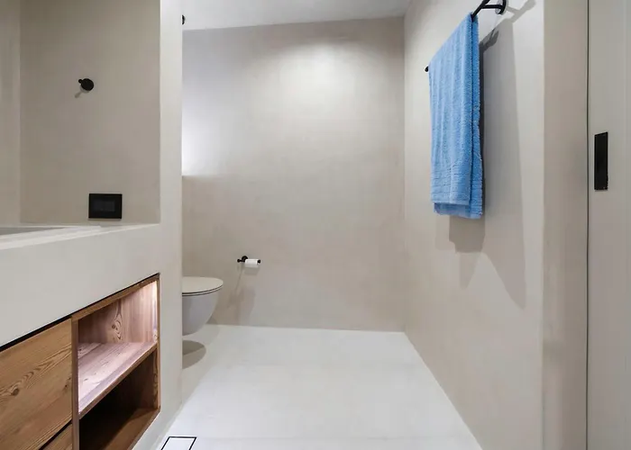 Odissos - Private Paradise With 2 Infinity Pools & Sea Access *