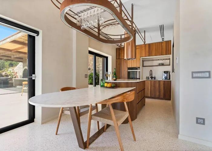 Odissos - Private Paradise With 2 Infinity Pools & Sea Access Villa